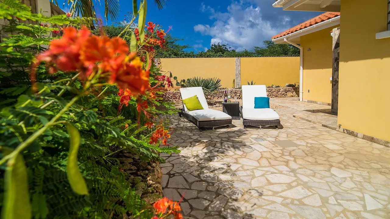 Bonaire Village Playa 0*, Kralendijk